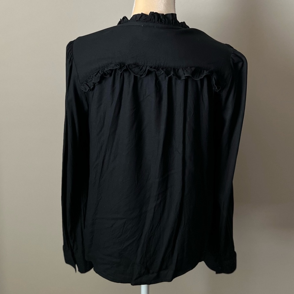 Hinge Ruffled Button Down Black Blouse - image 4